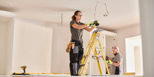 Best Commercial Electrician Services  in Thomaston, NY